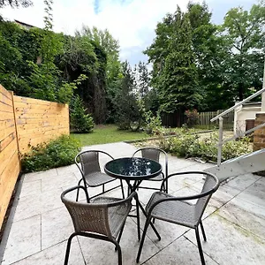 https://4younic-designer-wohnung-nhe-zentrum_kostenloser.bestleipzighotels.com